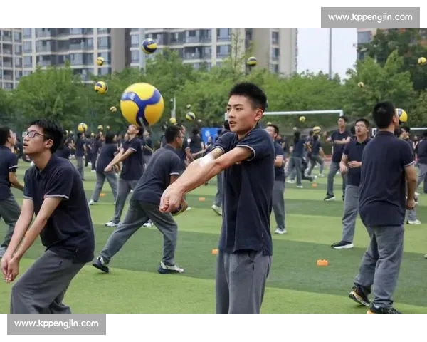 新时代学校体育教育创新模式与学生全面发展研究探索